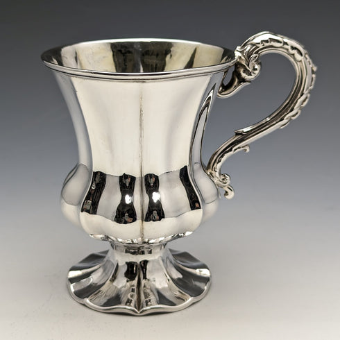 1853年 英国アンティーク 純銀製マグカップ 122g Henry Wilkinson